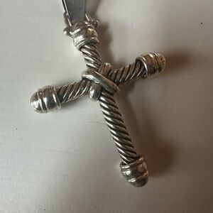 Elegant Silver Cross Pendant